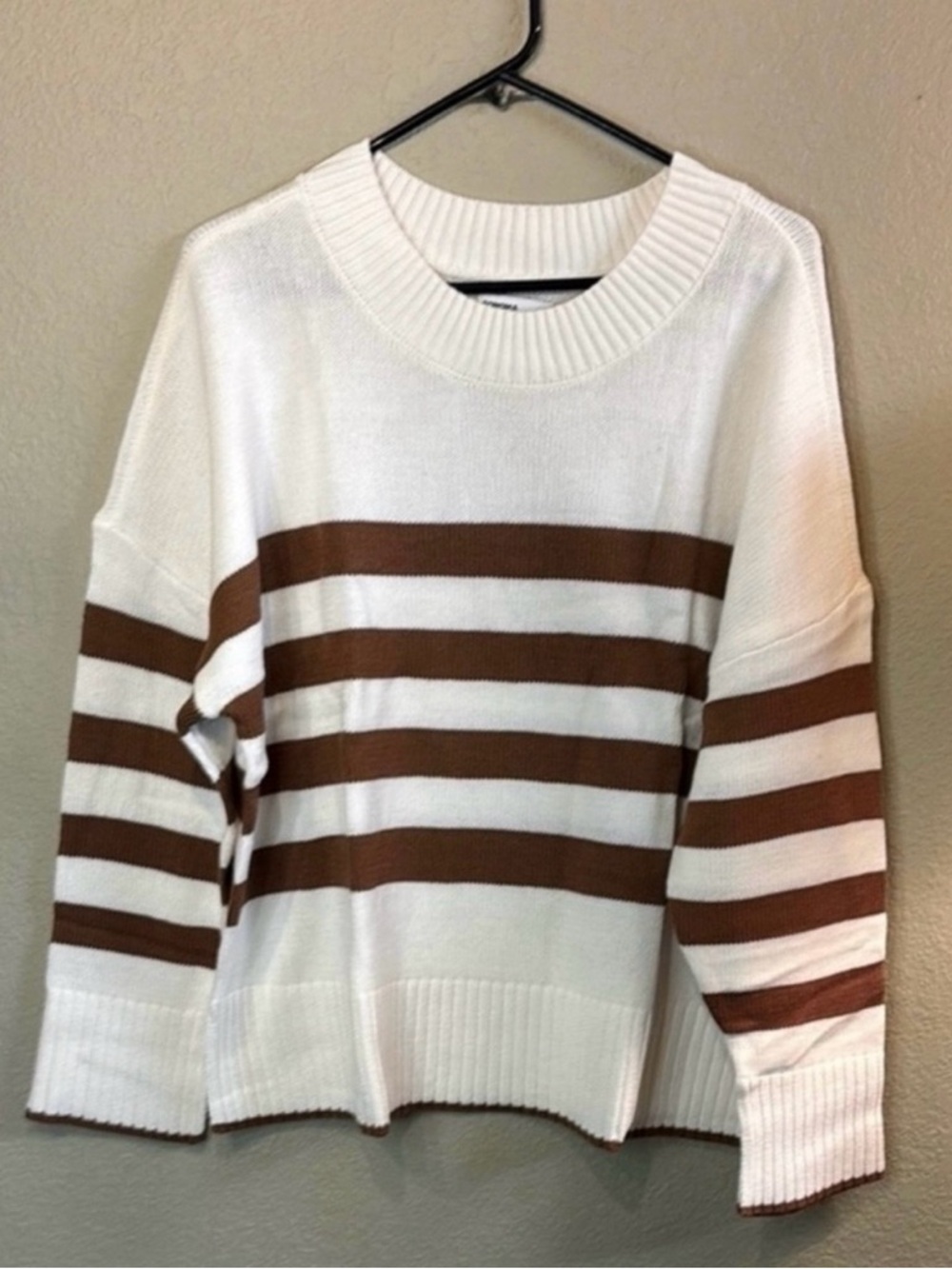New Sonoma Sweater Women’s White & Brown Striped Crew Neck Casual Preppy Sz XXL